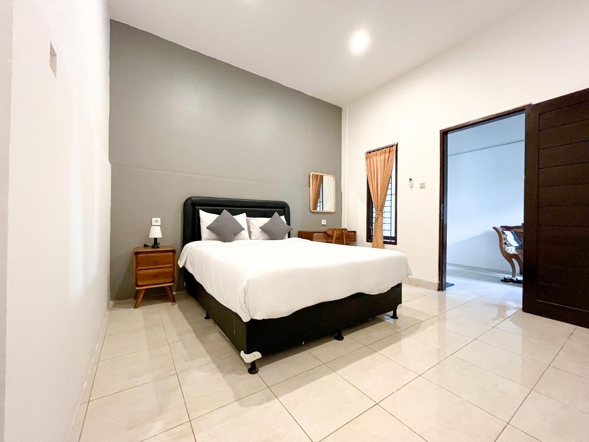 Adi Surya Guest House Seminyak Dış mekan fotoğraf