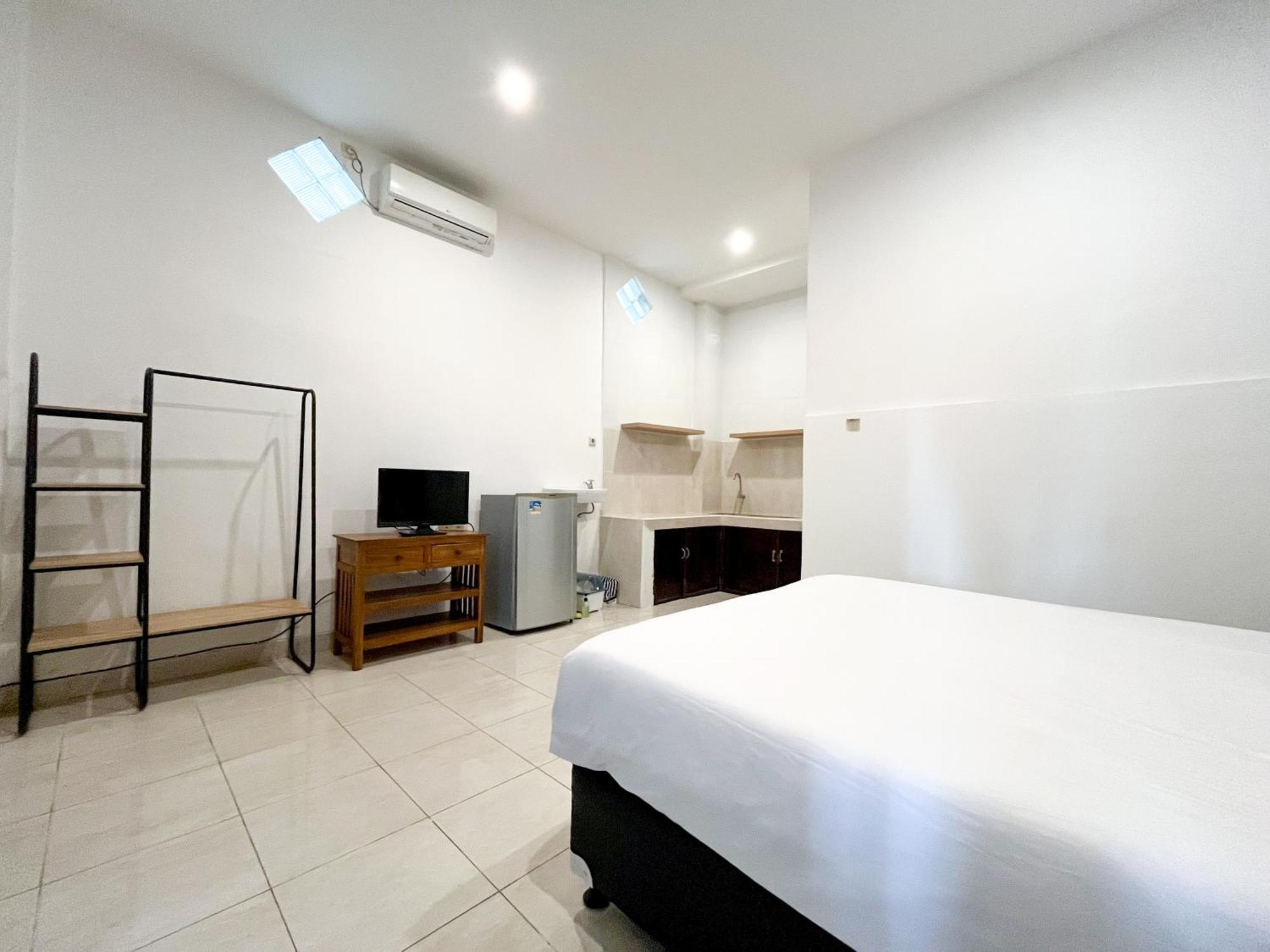 Adi Surya Guest House Seminyak Dış mekan fotoğraf